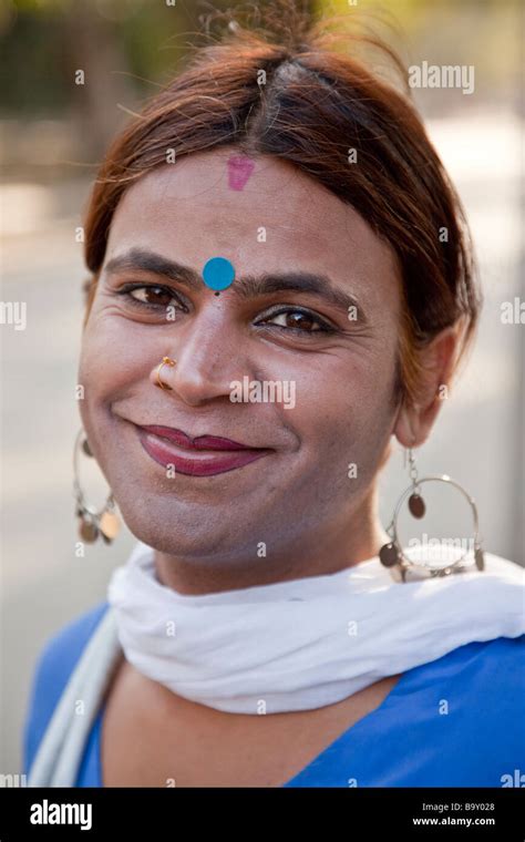 Transgender Dating in Delhi, India 